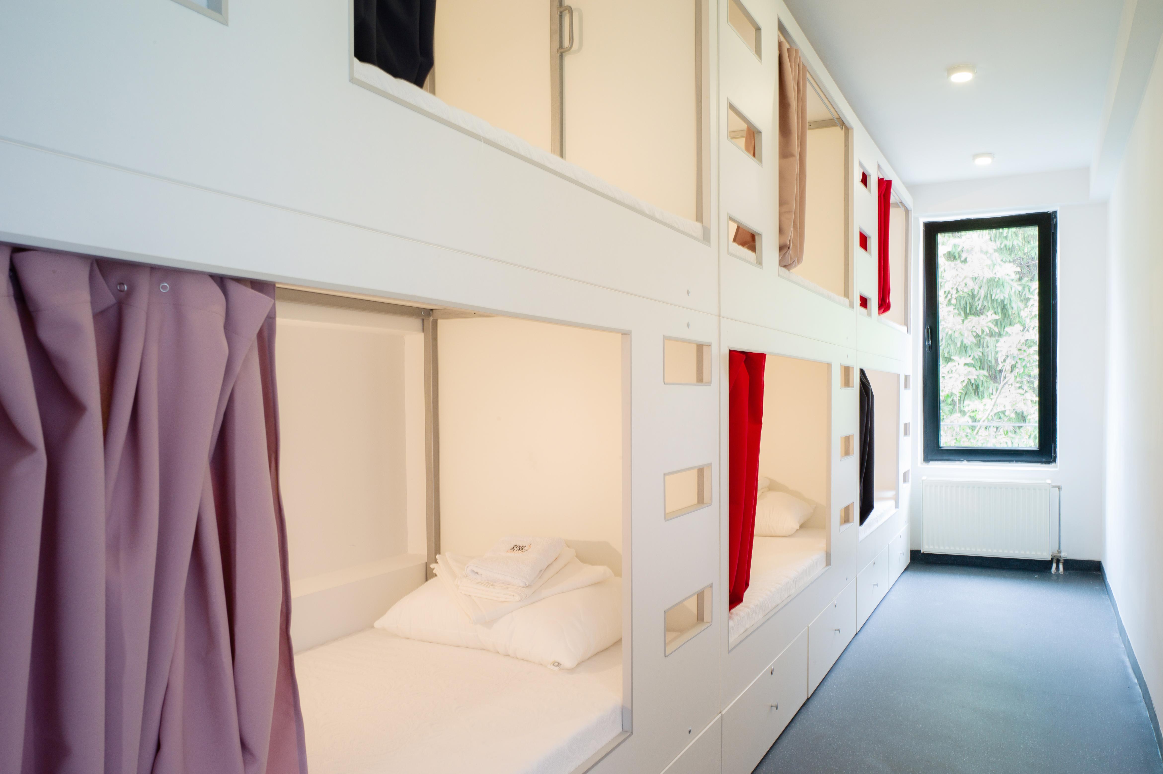Good People Design Hostel Belgrad Exteriör bild
