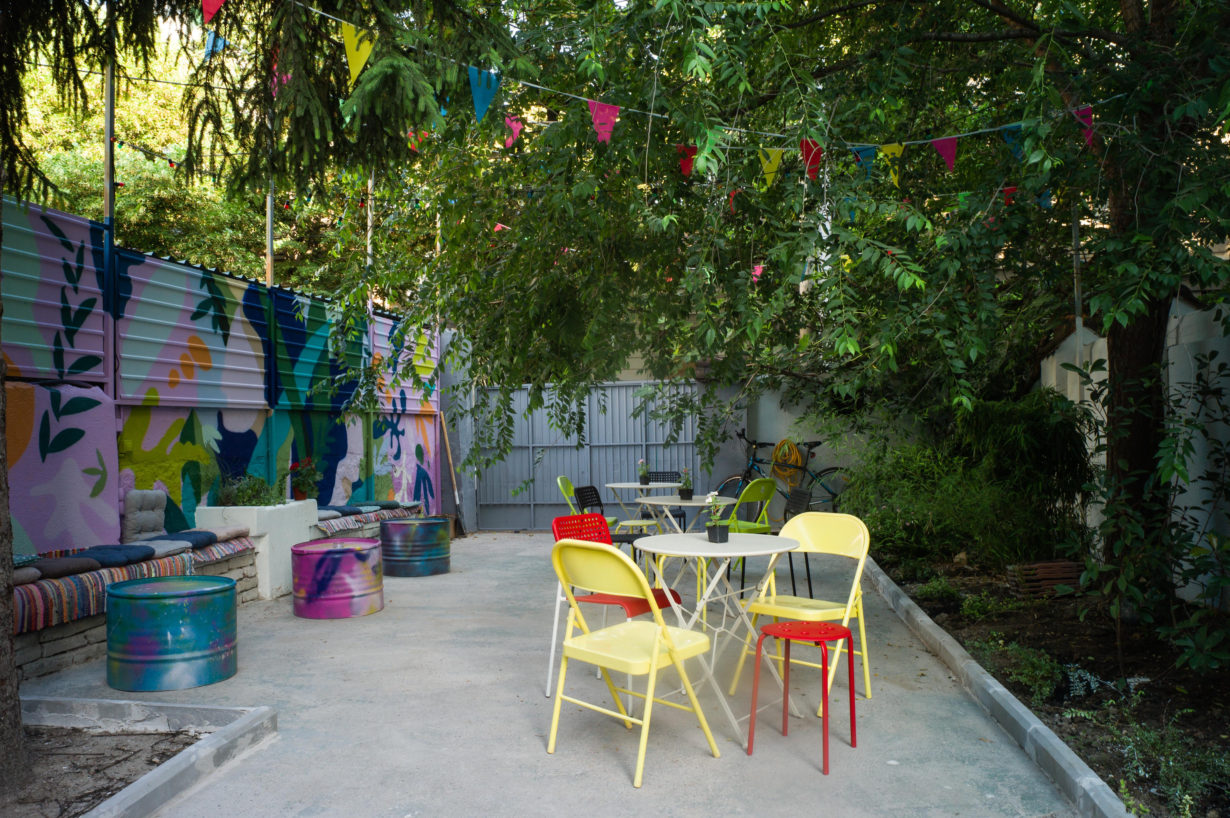 Good People Design Hostel Belgrad Exteriör bild